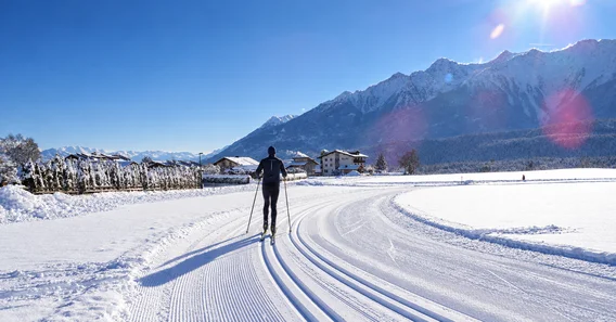 Schöne einfache Langlaufloipen ab Haus und viel Sonne am Mieminger Plateau, Seefeld und Leutasch.<br />Holzleiten ist bekannt durch seine Langlaufloipen.