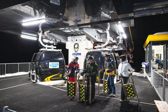 Rodeln am Mieminger Plateau oder in der Umgebung mit verschiedenen bewirtschafteten Hütten.